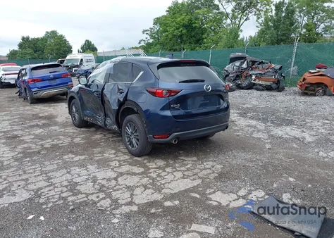 2021 Mazda Cx-5 Touring z USA, uszkodzony, nr VIN JM3KFBCM9M0497788